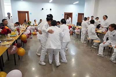 宁波海曙顾连康复医院祝所有护士们节日快乐